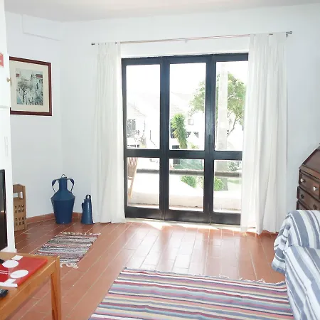 Torraltinha Apartment *